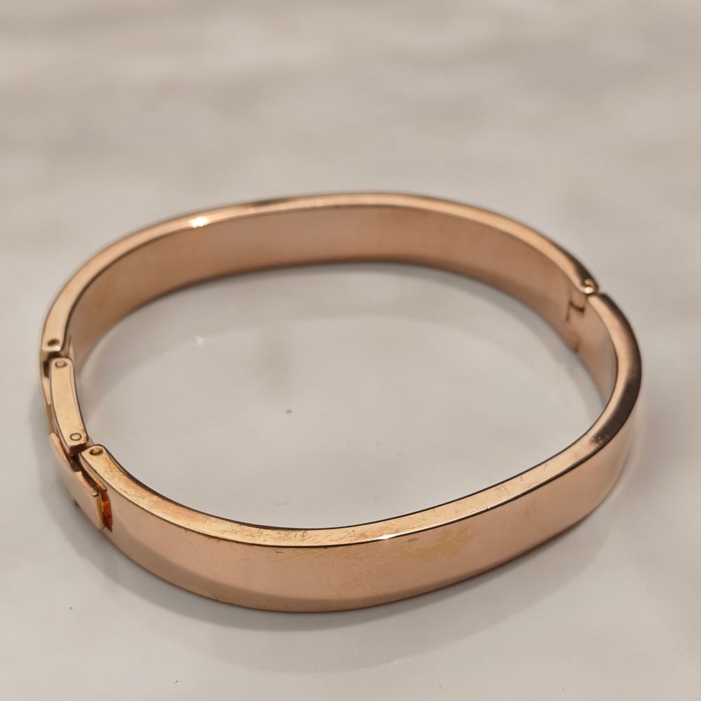 Gold Tone Hinged Bangle Bracelet Cuff Minimalist Polished Oval Clasp Stackable